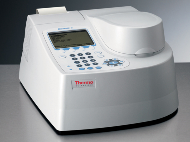 UV-Visible Spectrophotometer